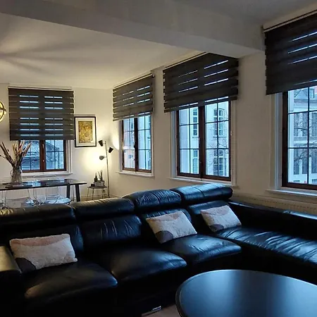 The View - Spacious 2 Bdr Appt In With View Appartement Antwerpen