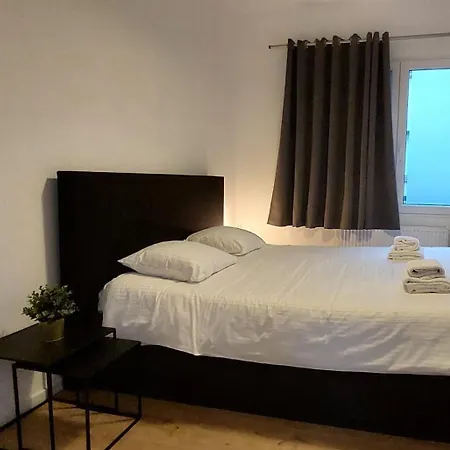 The View - Spacious 2 Bdr Appt In With View Appartement